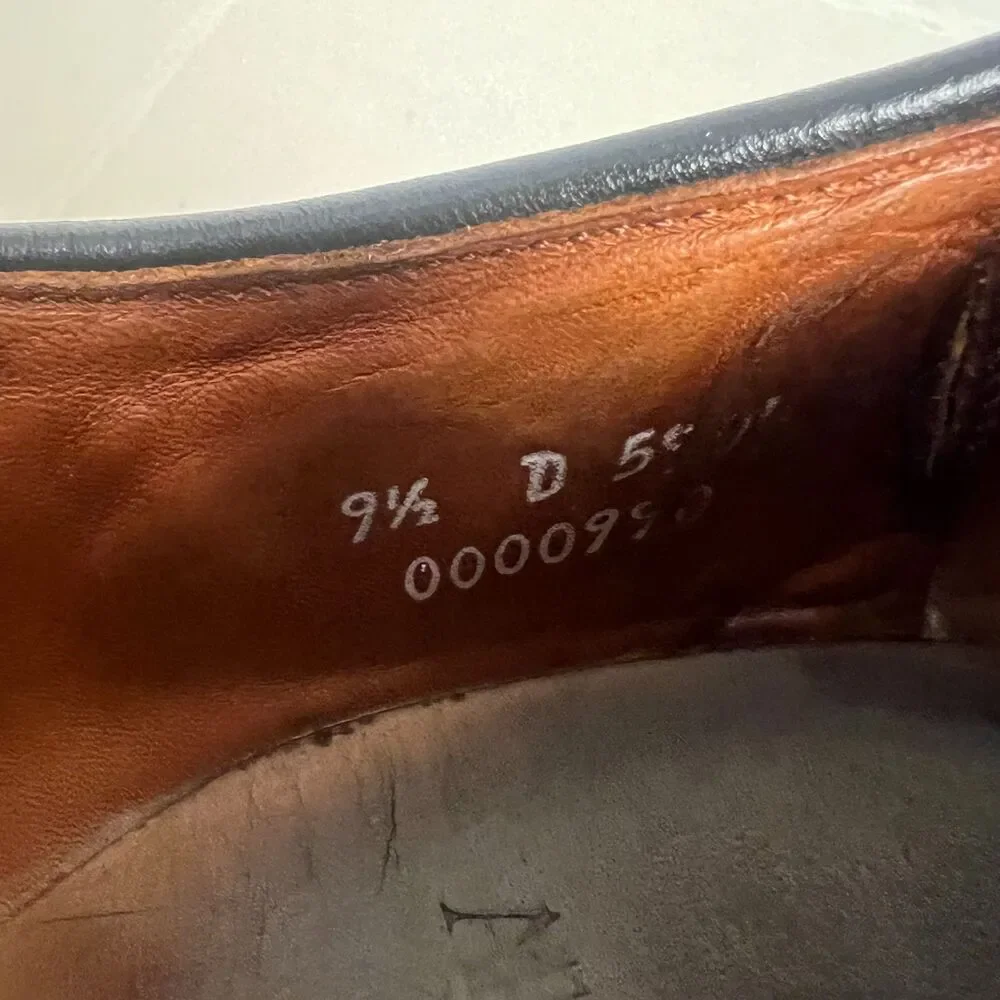 Allen Edmonds Hillcrest Black Leather Bicycle Toe Men's Oxford Size 9.5 D